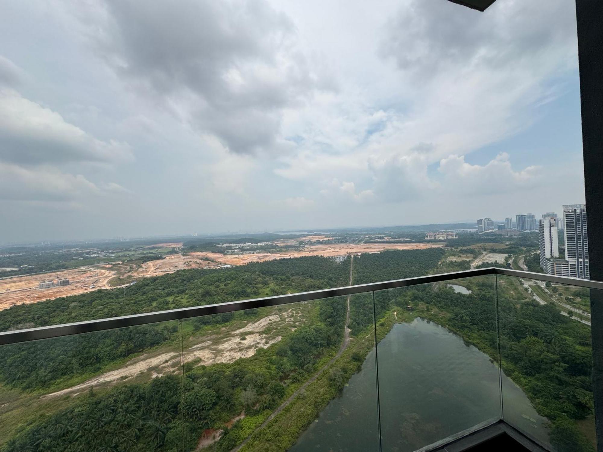 D'pristine Medini, Johor Bahru Walk To Legoland & Gleneagles Apartment